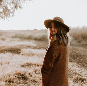 Meet your Posher, Sierra